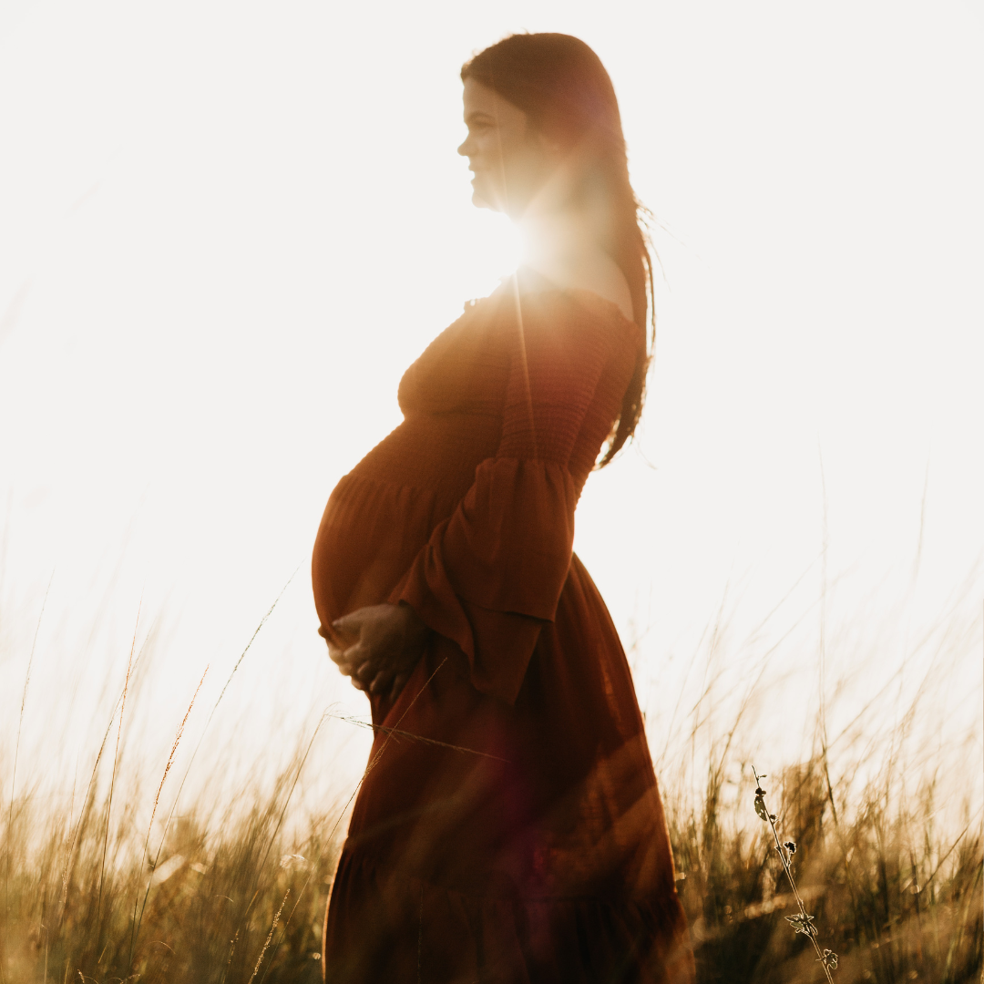 Red Light Therapy for Fertility: How It Supports Pregnancy Success After 35