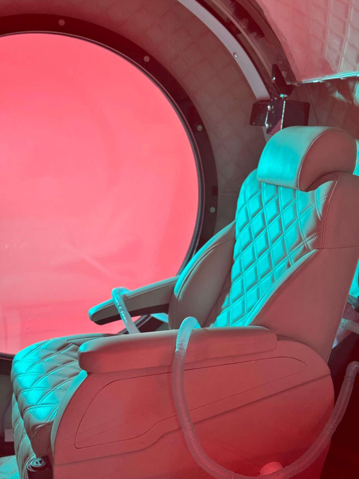 Soft-Shell vs Hard-Shell Hyperbaric Chambers: What’s the Difference?