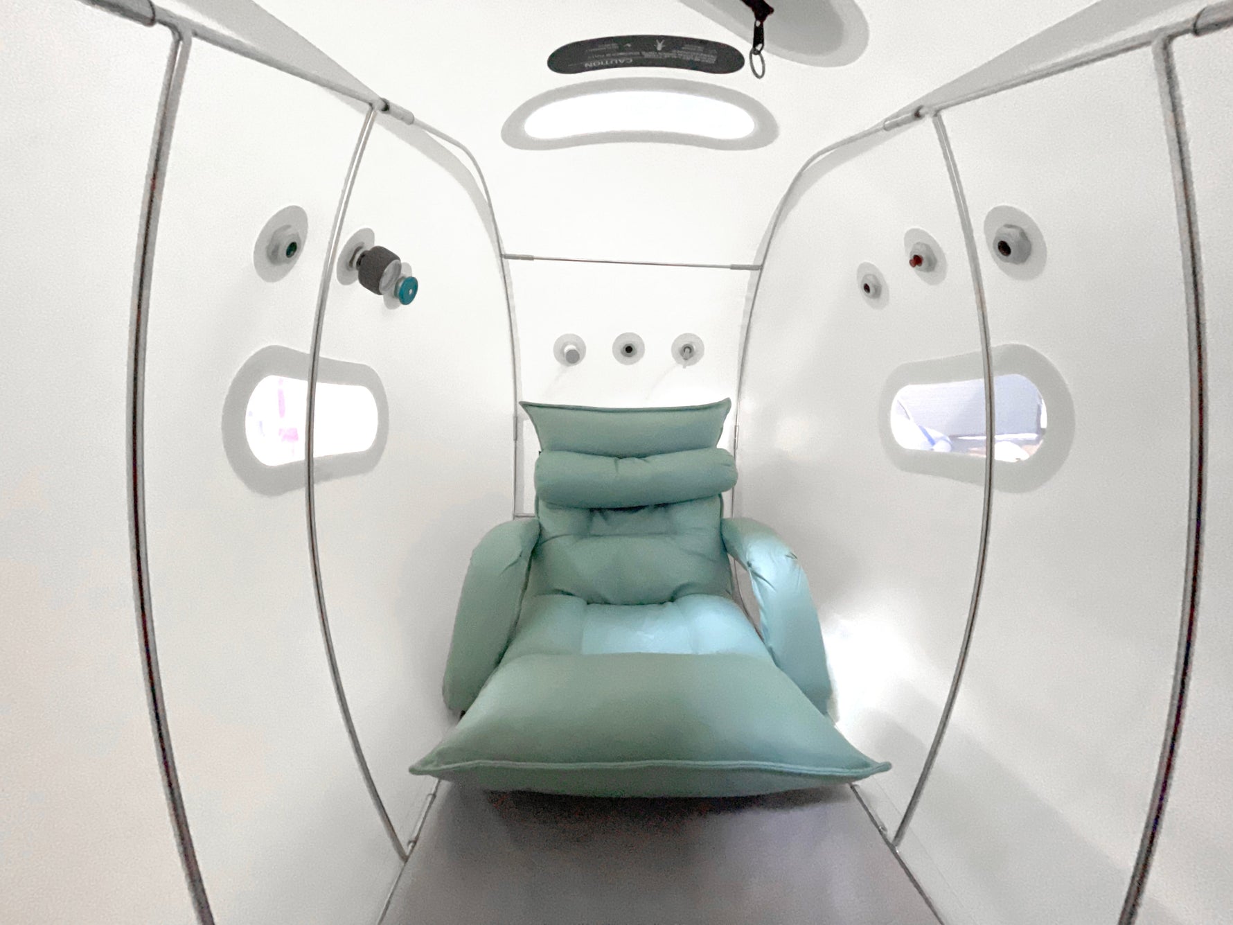 Unlocking the Healing Power of Hyperbaric Oxygen Therapy (HBOT) – A Comprehensive Guide by ReWell